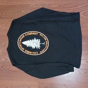 Columbia Sportswear Company long-sleeved Tshirt sz: Medium
